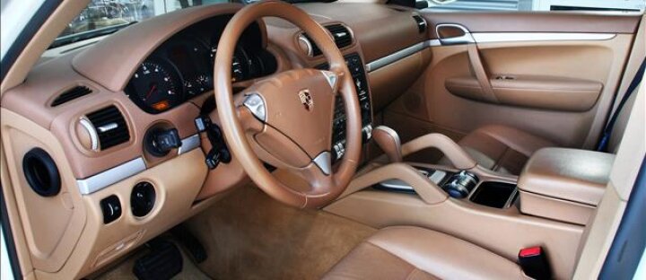Porsche Cayenne Diesel, vzduch, top stav