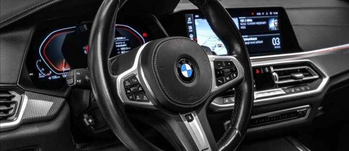 BMW X5 xDrive30d M-paket, laser, head-up, CZ
