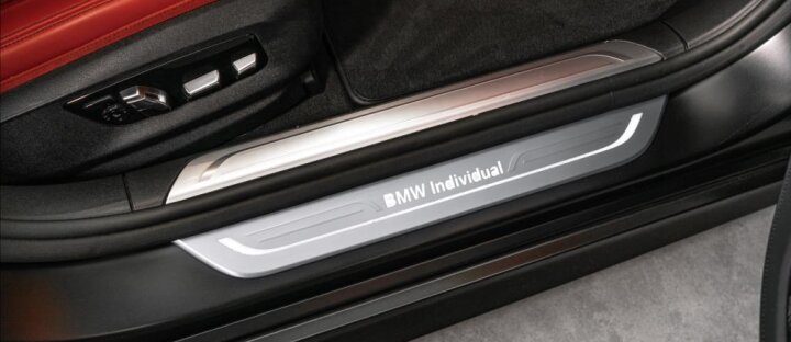 BMW Řada 7 740Ld xDrive Black fire edition, M-paket