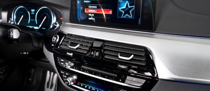 BMW Řada 5 540i xDrive M-paket, Harman/Kardon, asistenty, CZ