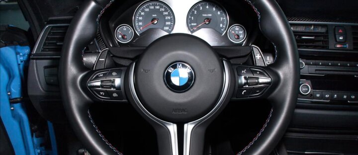 BMW Řada 4 M4 coupe competition, individual, head-up, CZ
