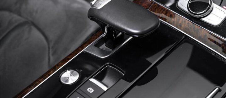 Audi A8 3.0 TDI quattro, LED, nezávislé, Alcantara