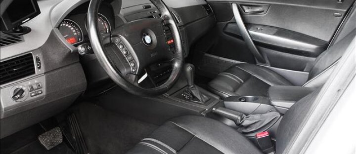 BMW X3 xDrive 3.0i