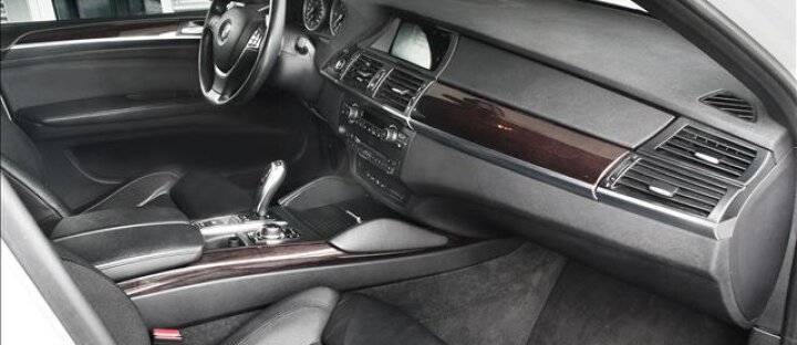BMW X6 xDrive 40d, head-up display