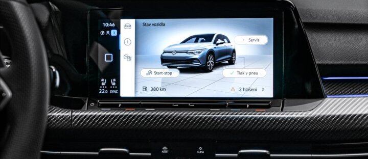 Volkswagen Golf R 20 Performance limited edition, Akrapovič, SKLAD