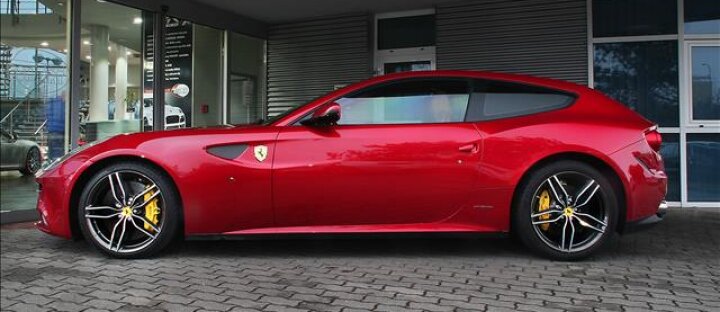 Ferrari FF Garantie 11/2016, Rosso Maranello