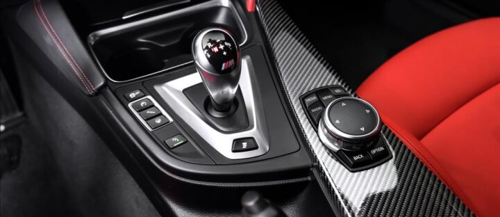 BMW M4 Coupe, aut., head-up, CZ verze SW