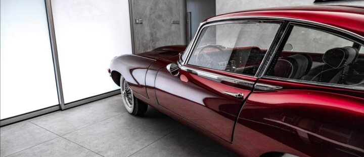 Jaguar E-Type V6 4.2 serie II, 2+2, Heritage trust certifikát