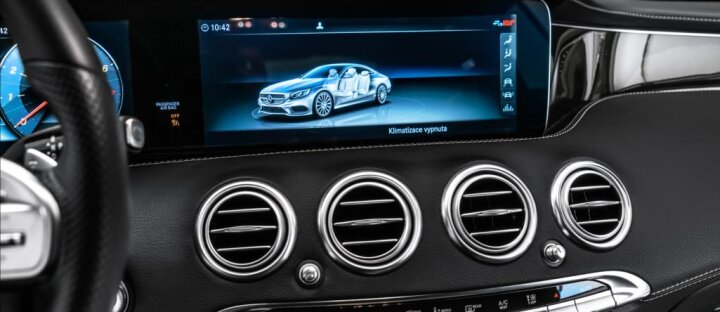 Mercedes-Benz Třídy S S 560 4Matic Coupe, Night,Pano, TV,360
