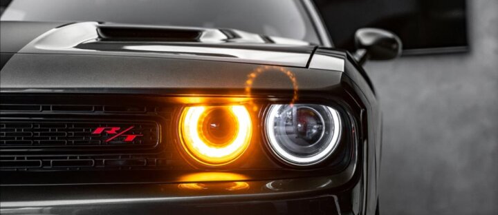 Dodge Challenger RT+ 5,7 V8 Hemi