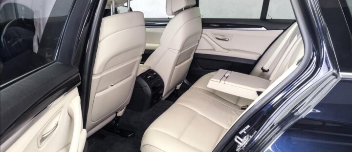 BMW Řada 5 530d xDrive Touring, M paket, head up, navi