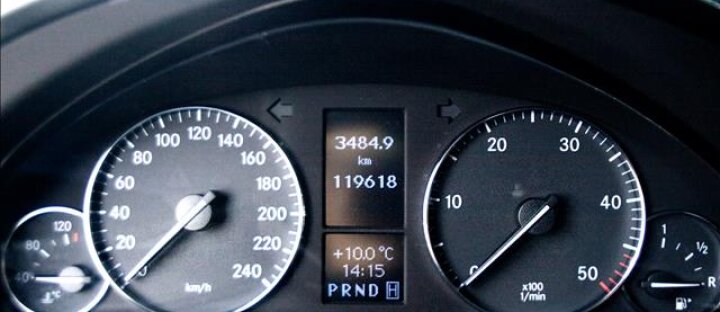 Mercedes-Benz Třídy G G350 CDI, Autopilot s navigací, kamera, TV