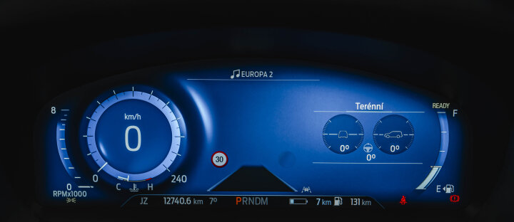 Ford Explorer Platinum Plug-in-Hybrid 4x4, B&O