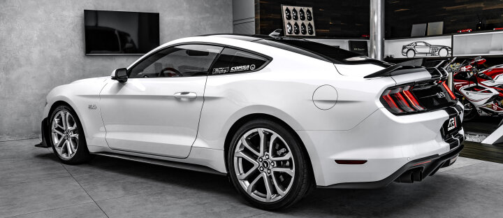 Ford Mustang GT 500 Shelby, výfuky