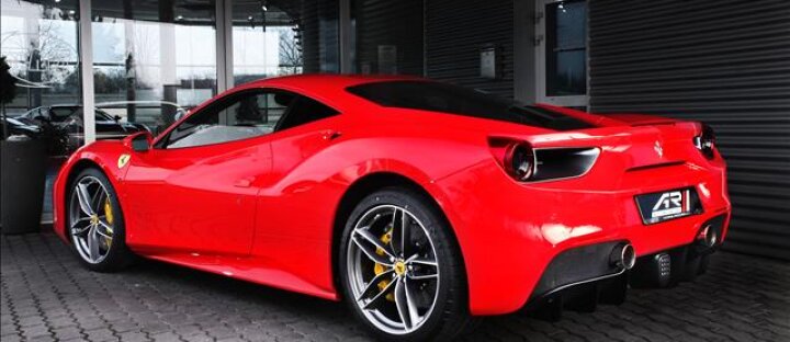 Ferrari Ostatní 488 GTB, Rosso Scuderia, skladem