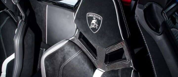 Lamborghini Aventador SV Roadster LP 750-4