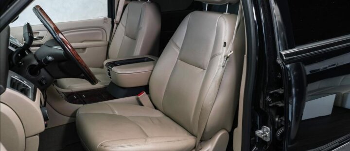 Cadillac Escalade 6,2 LUXURY, CZ, televize, kůže