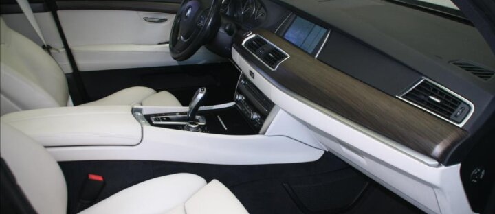 BMW Řada 5 GT 530d xDrive, asistenty, kamera, panorama